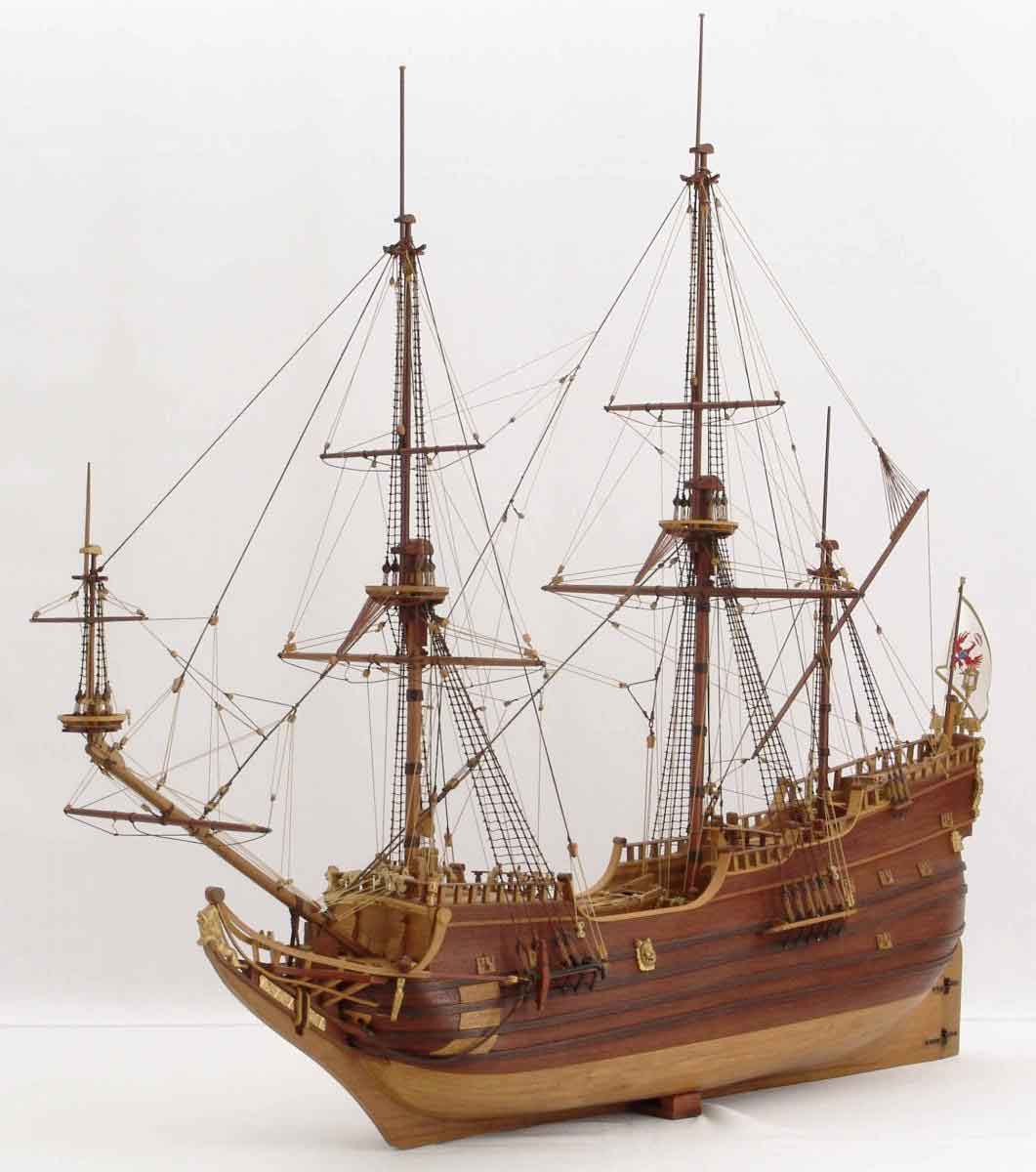 wooden model fluyt