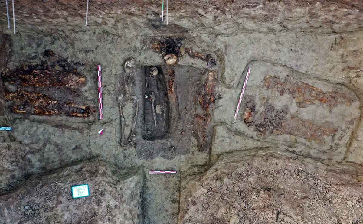 Roman Graves Tomis
