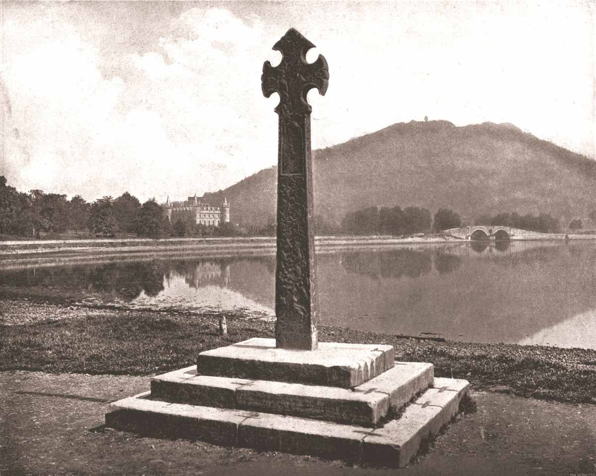 castle celtic cross