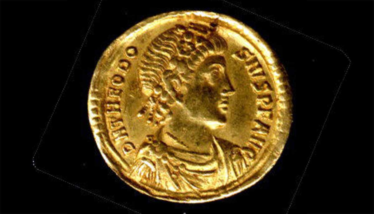 gold coin theodosius