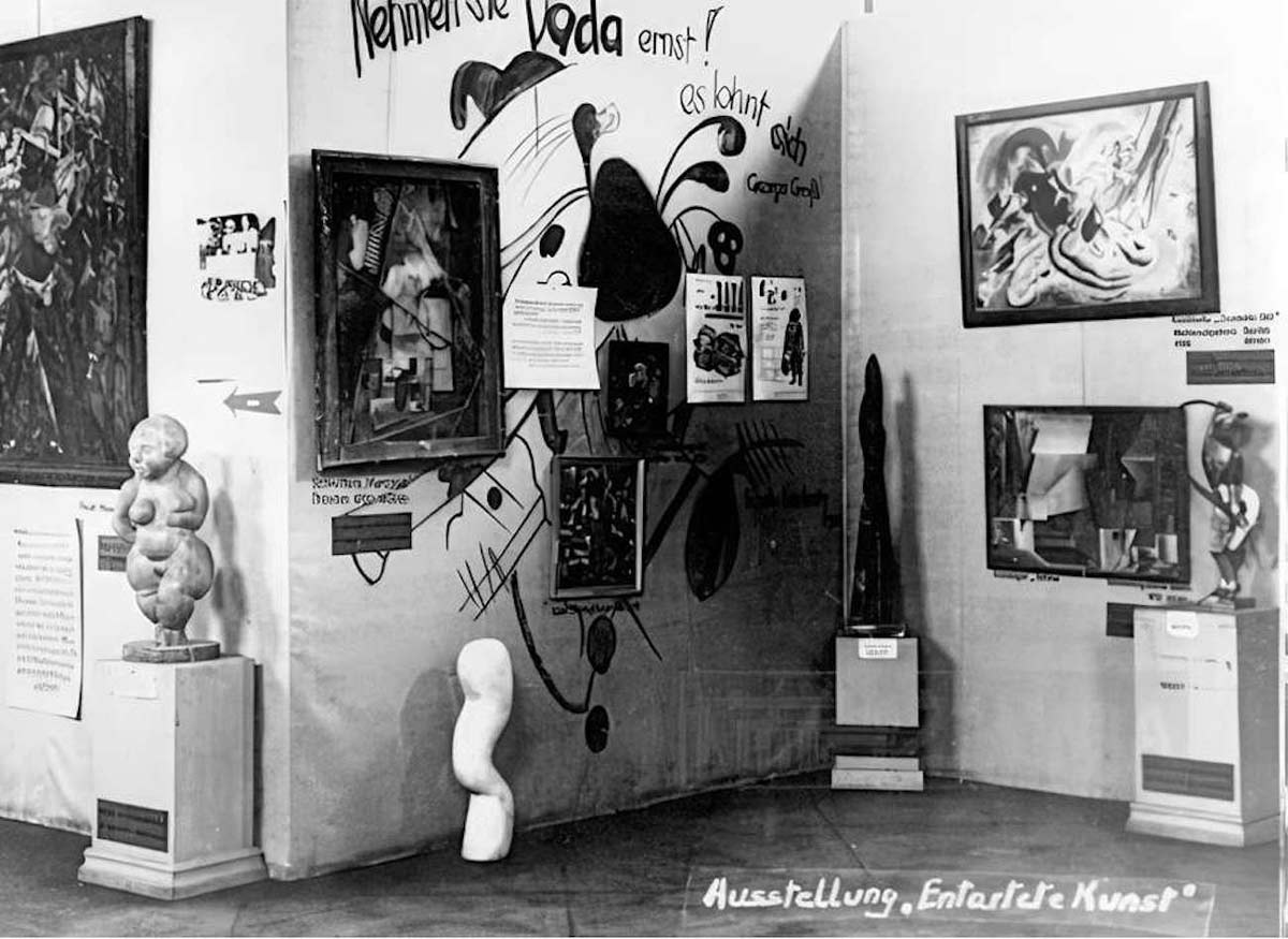 hitler degenerate art exhibition photo