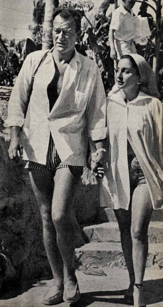 john wayne third wife