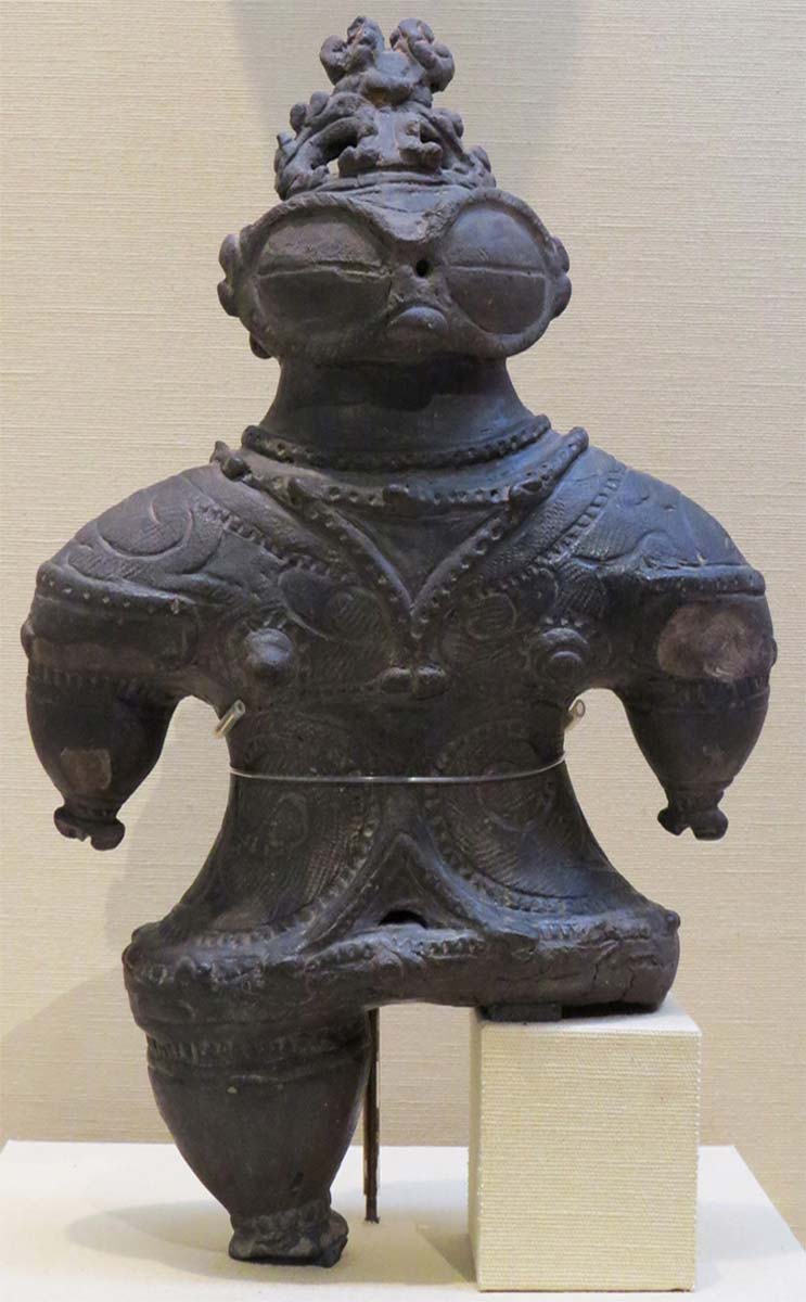 jomon dogu figurine