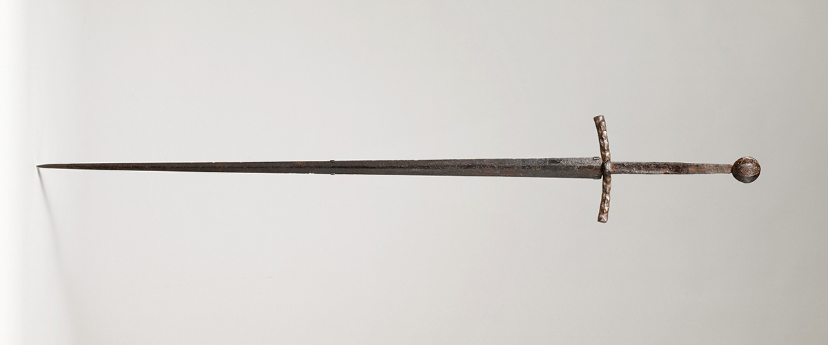 medieval longsword