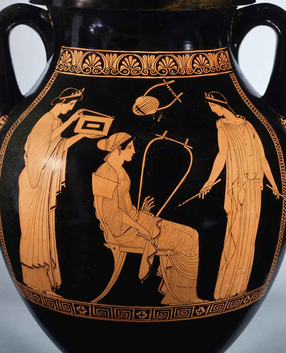 niobid painter red figure amphora musical scene