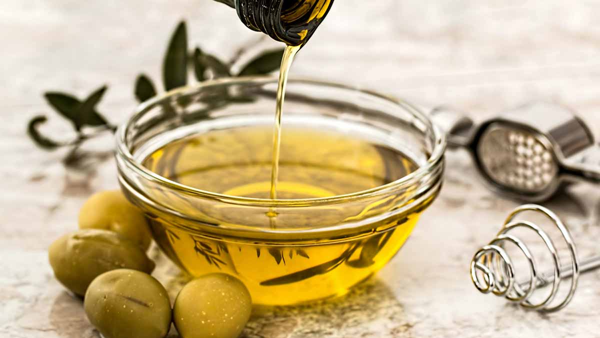 olive oil stock