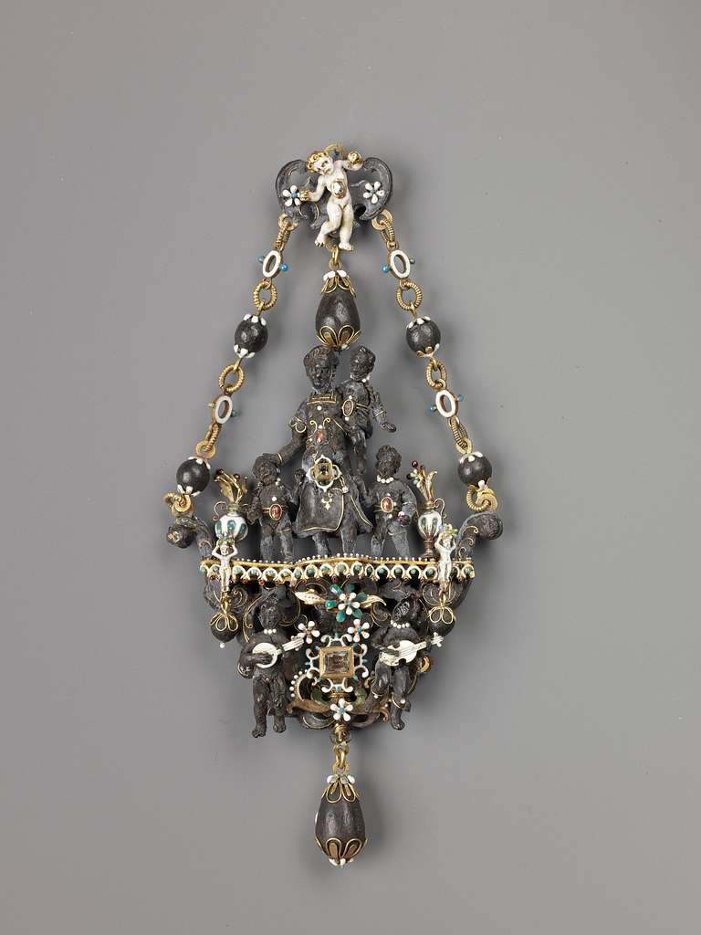 pendant of ambergris 19th century
