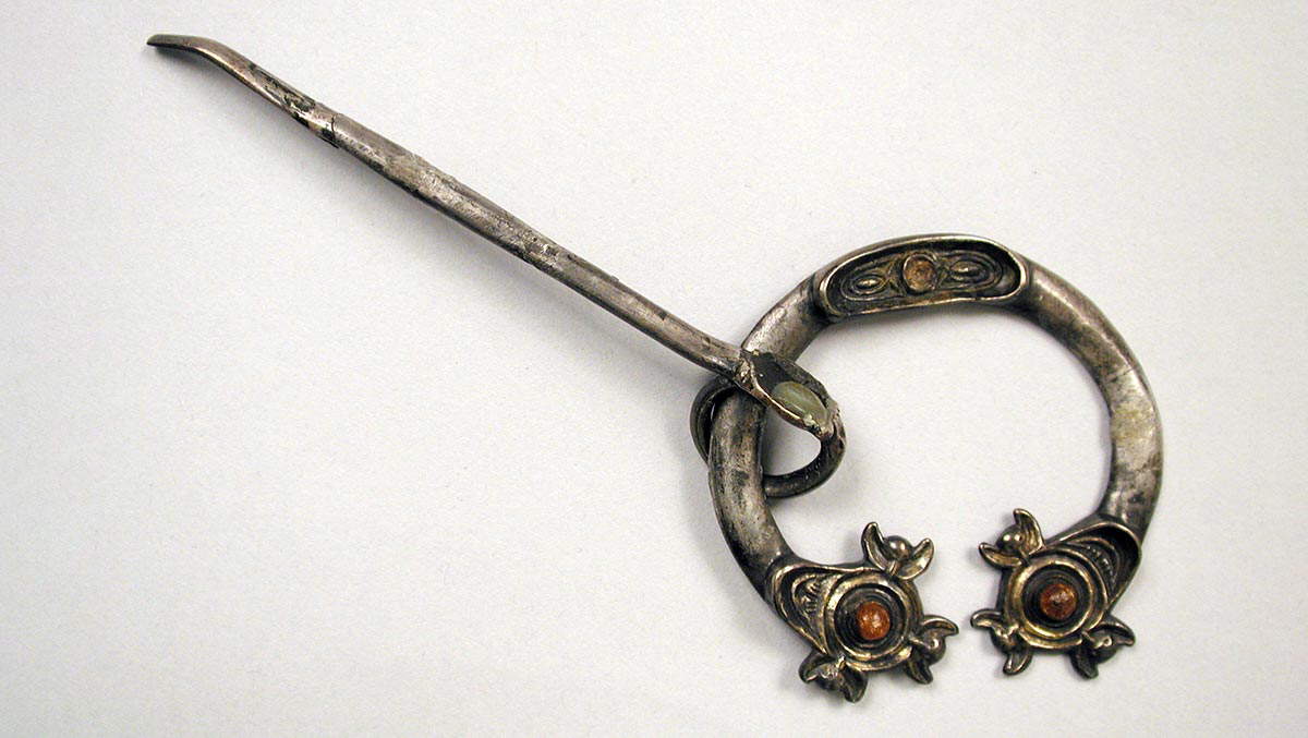 pictish irish brooch 800s