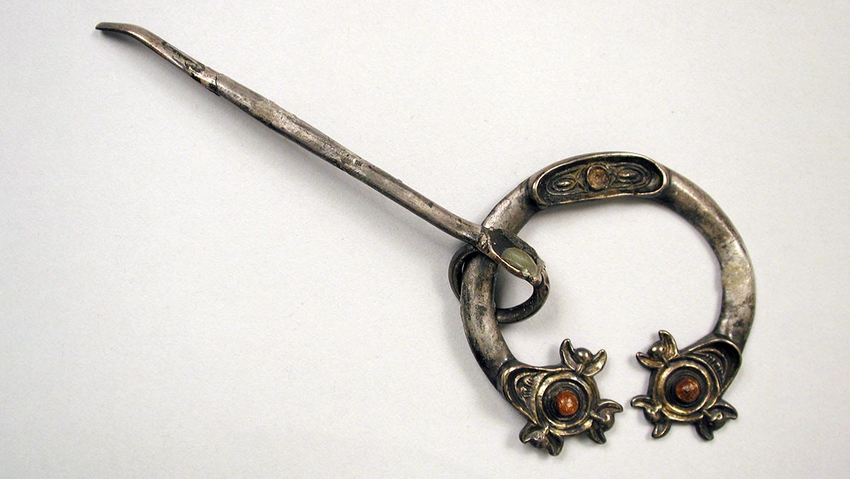 pictish irish brooch 800s