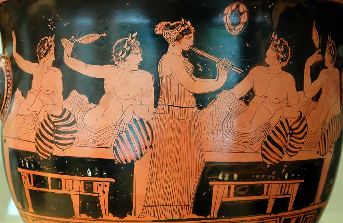 symposium scene krater