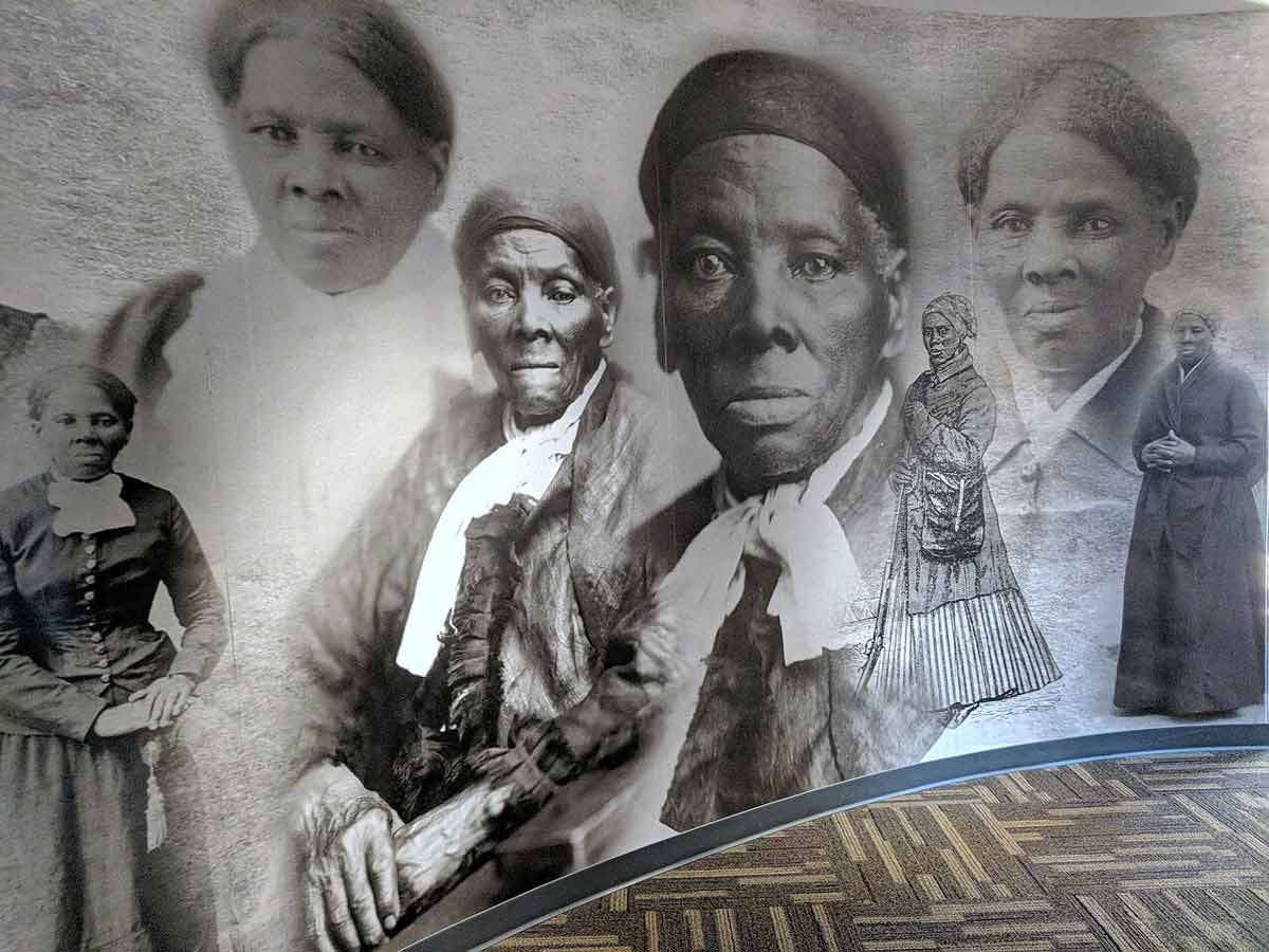 tubman mural at visitors center