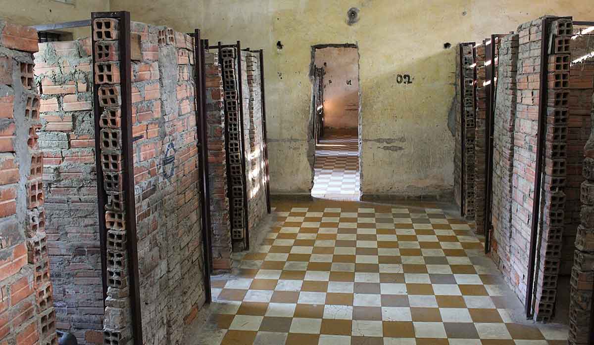tuol sleng genocide museum cambodia