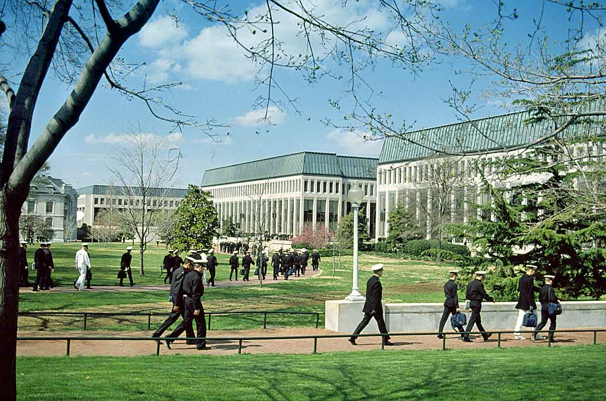 us naval academy campus