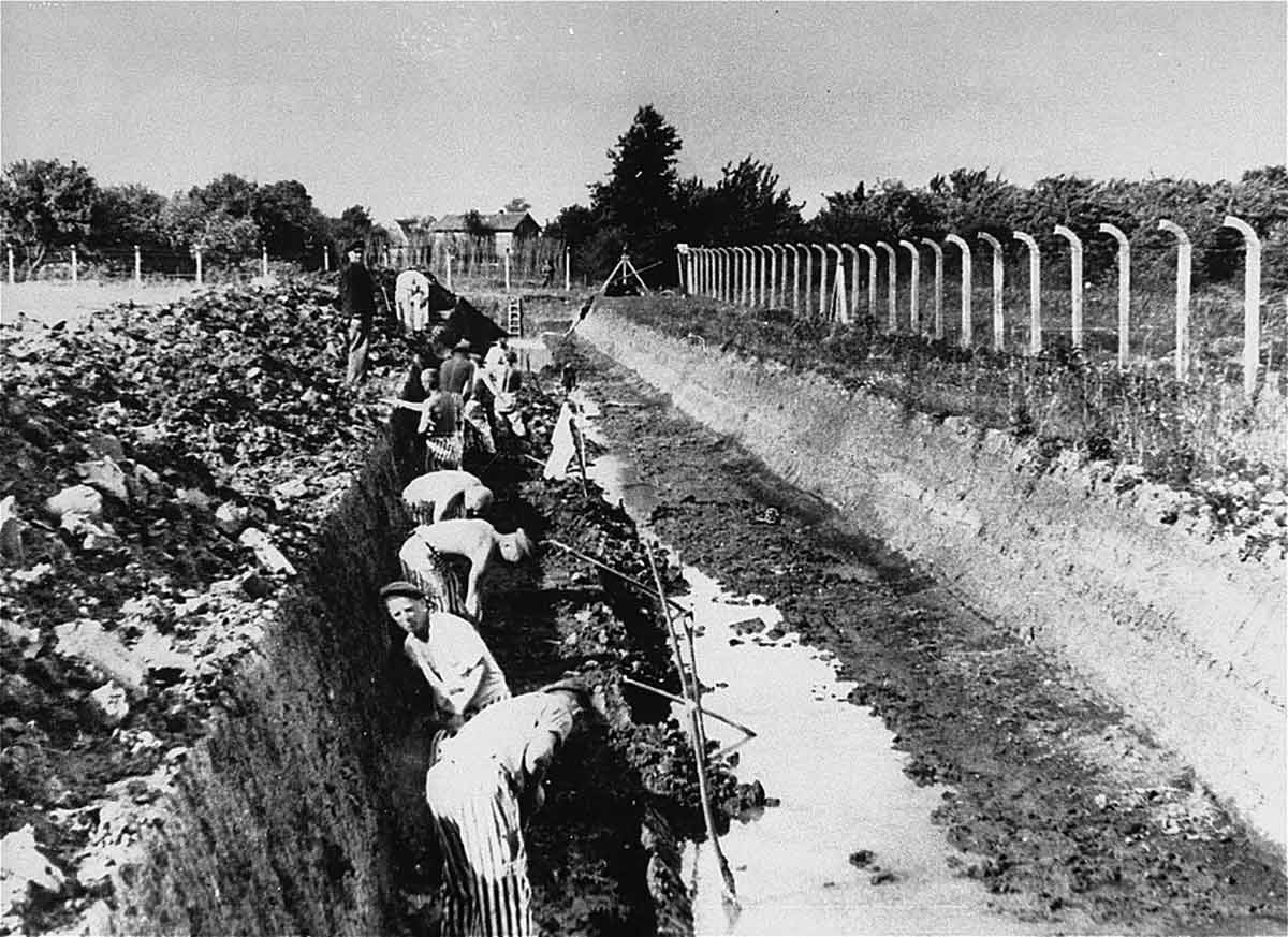 Forced labor Neuengamme