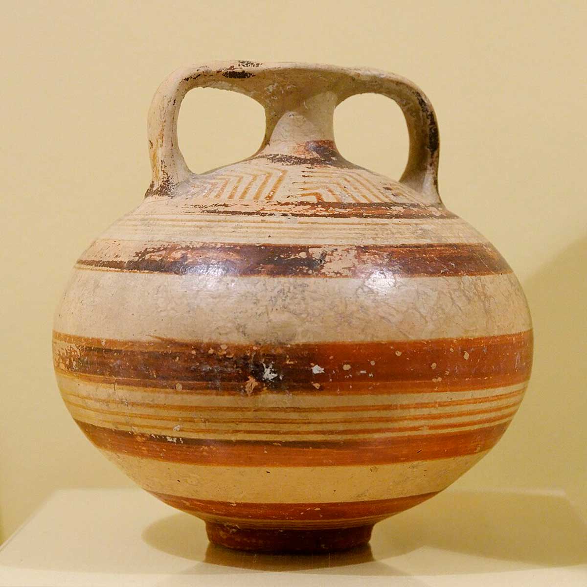 A Mycenaean stirrup jar of the late Bronze age, c. 1400-1200 BC. Source: Wikipedia