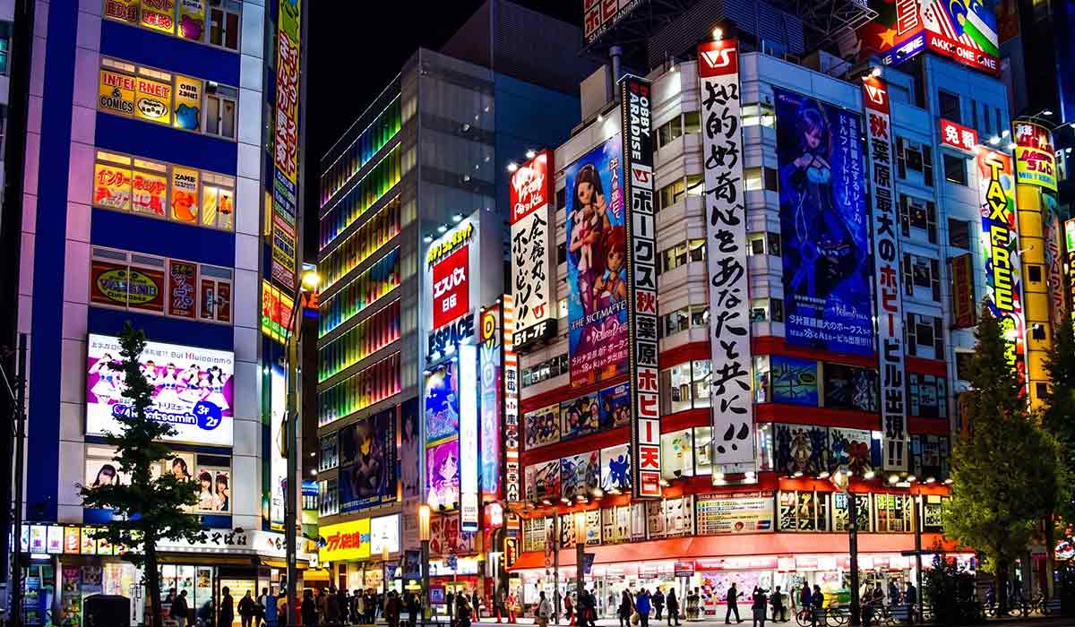 akihabara billboards street night