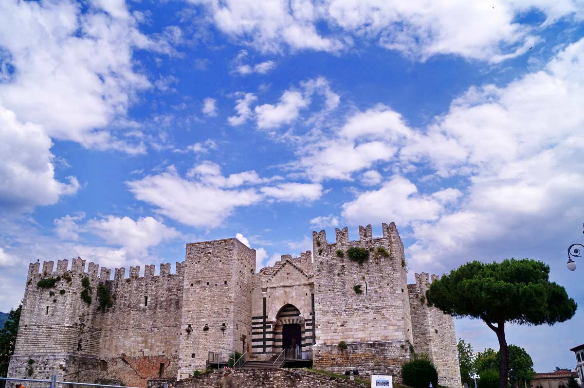 castello imperatore italy tuscan