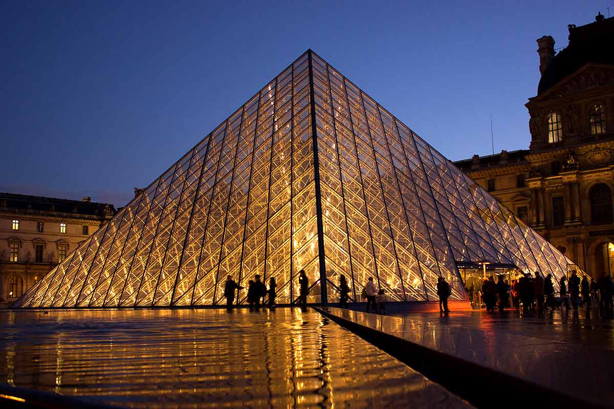 glass pyramid louvre beautiful museum