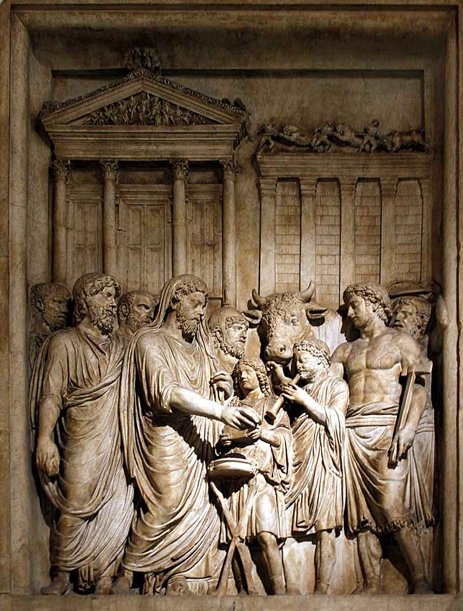 marcus aurelius sacrifice relief