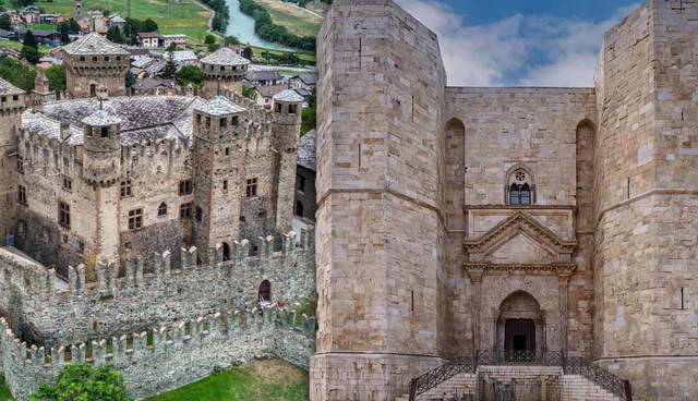 medieval castles italy