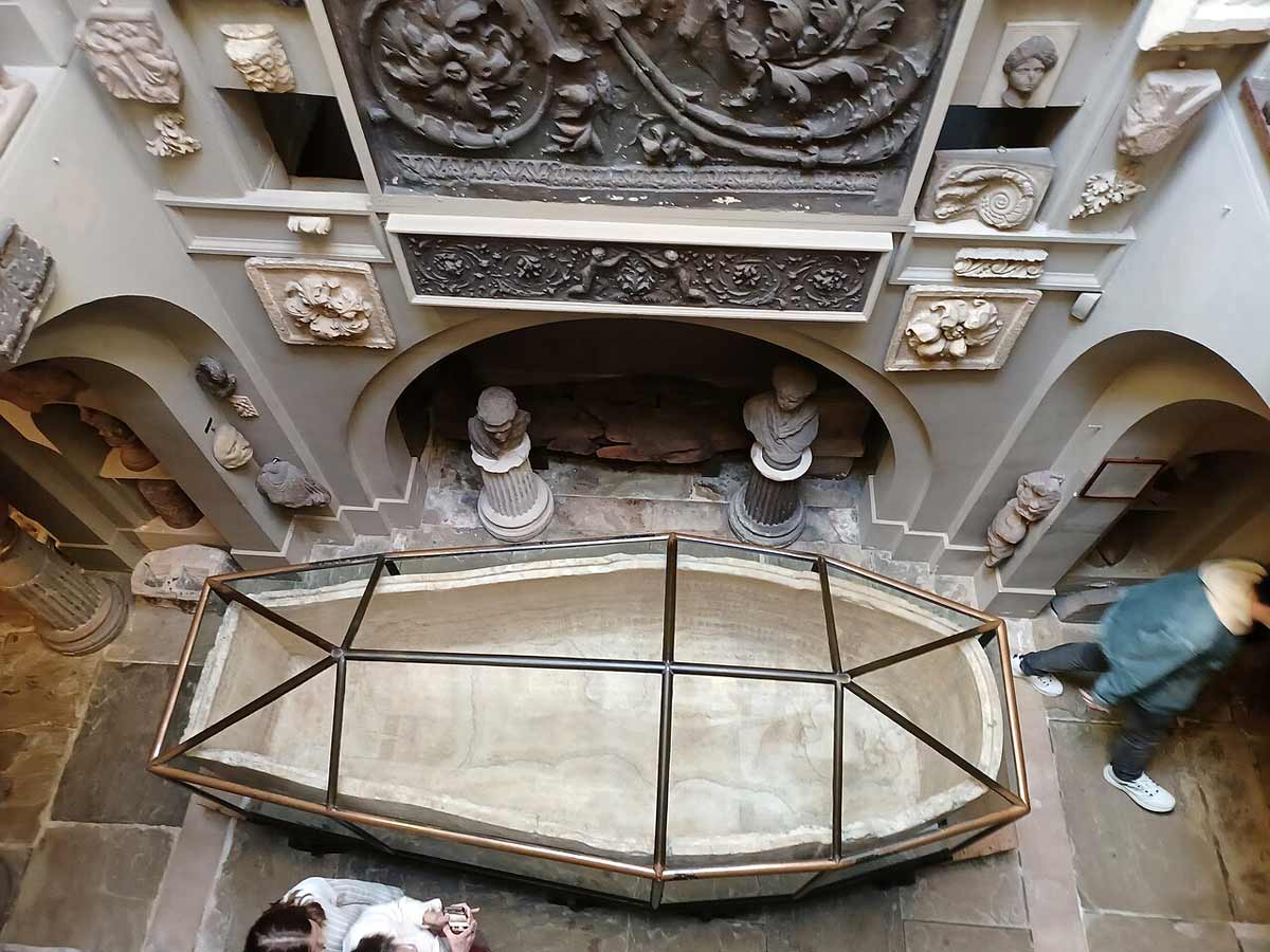 seti I sarcophagus small museum