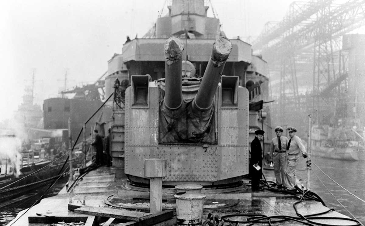 ship gun pacific