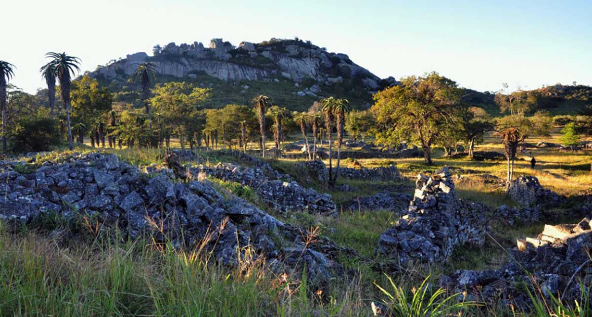 valley ruins great zimbabwe
