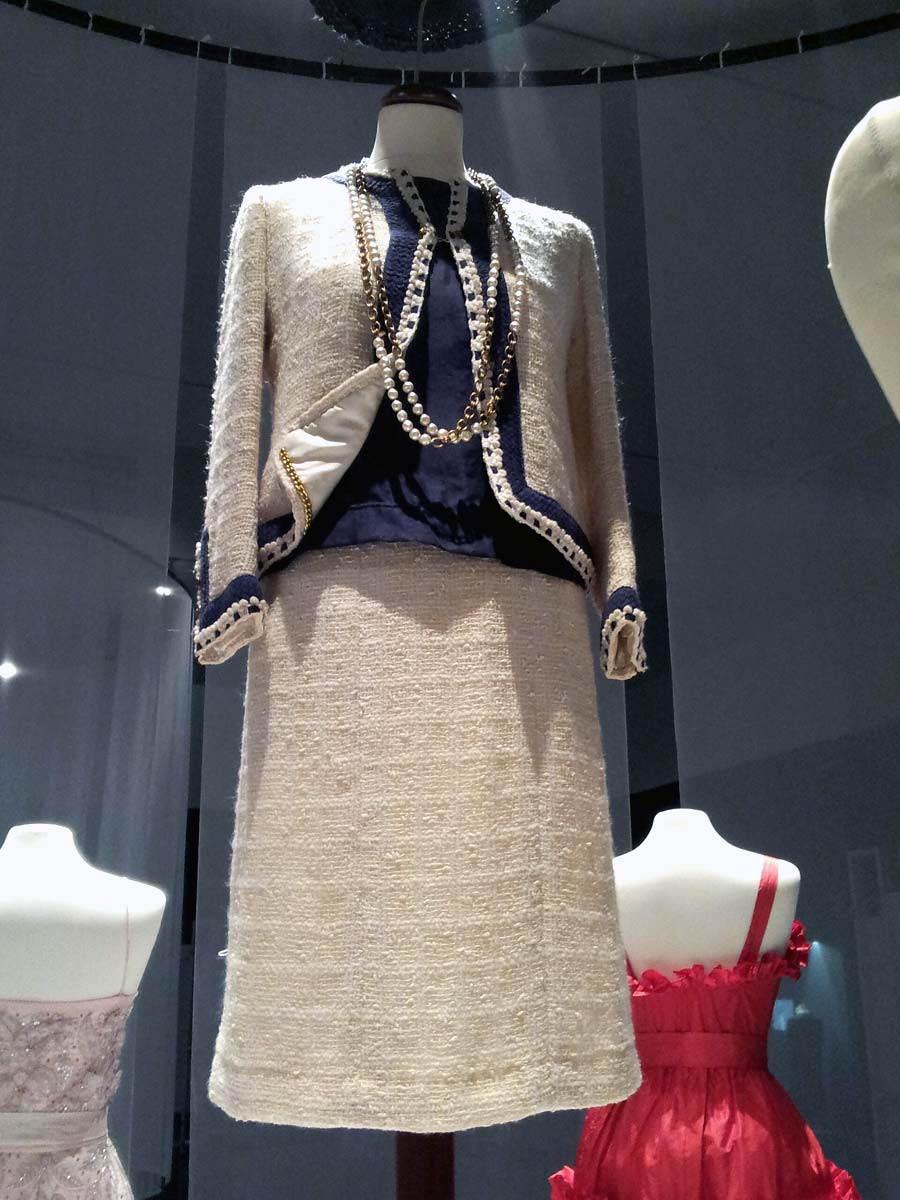 vintage chanel cream suit wool
