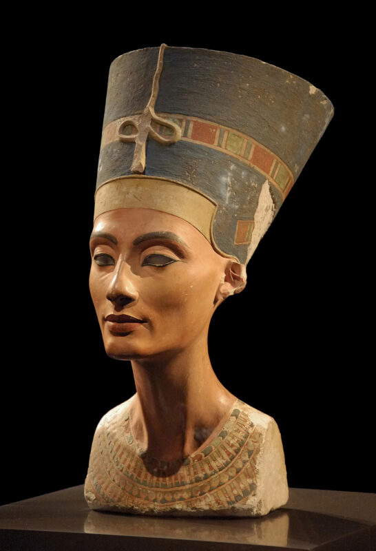Original Bust of Nefertiti, in the Neues Museum