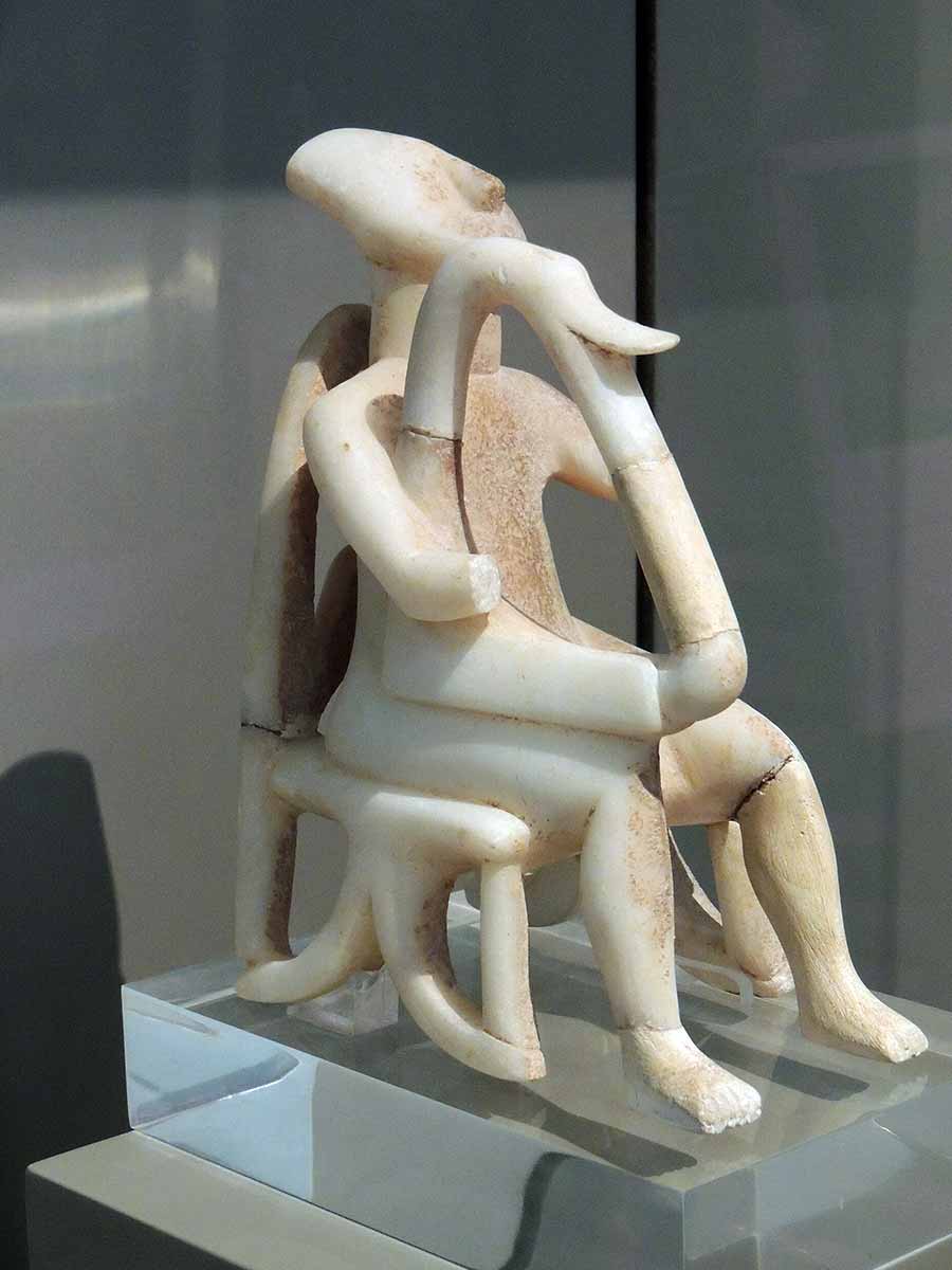 cycladic figurine harp player ancient greek civilization