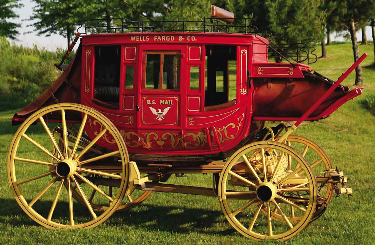 heavy concord stagecoach travel