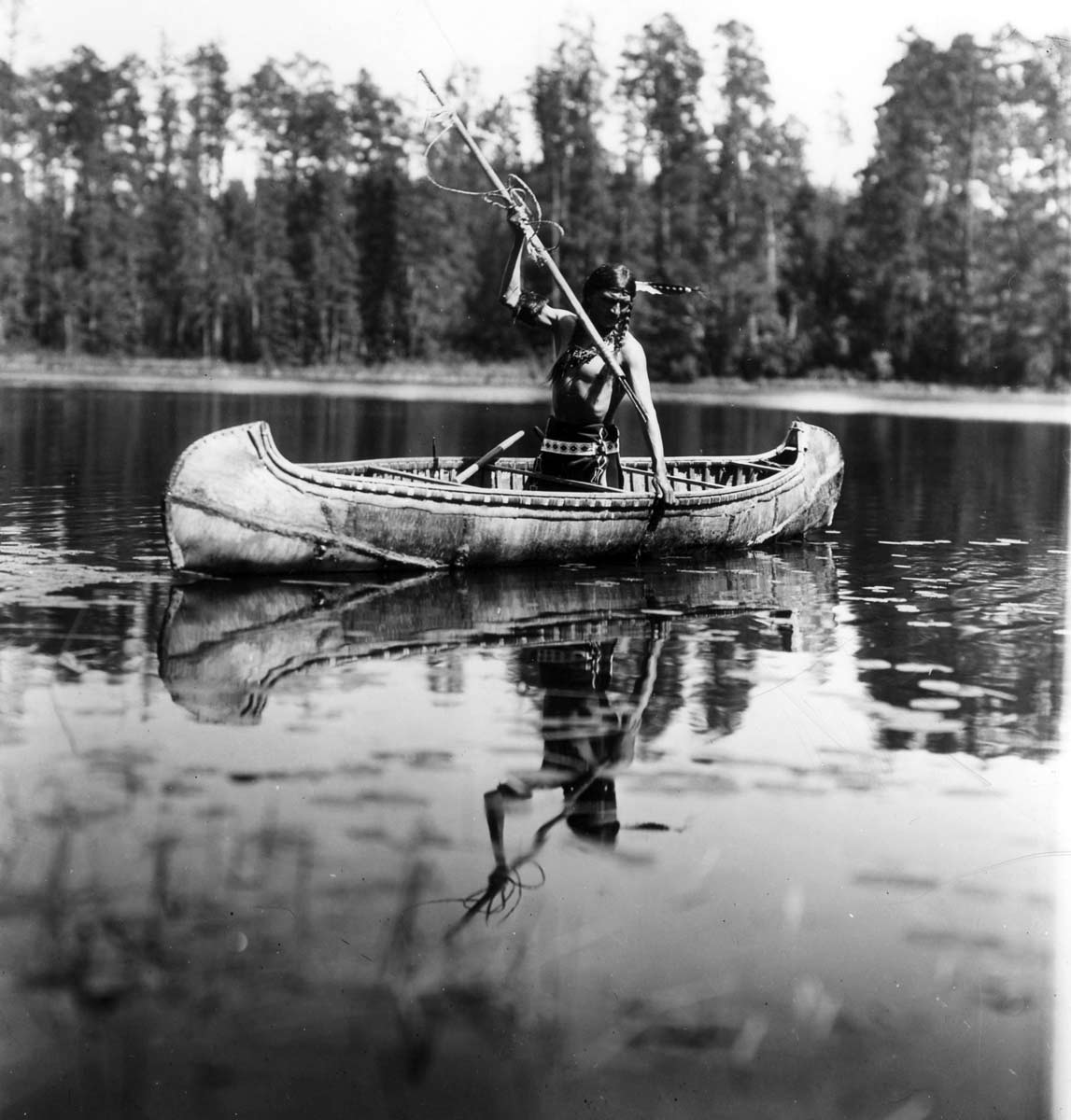 chippewa ojibwe spear fisher