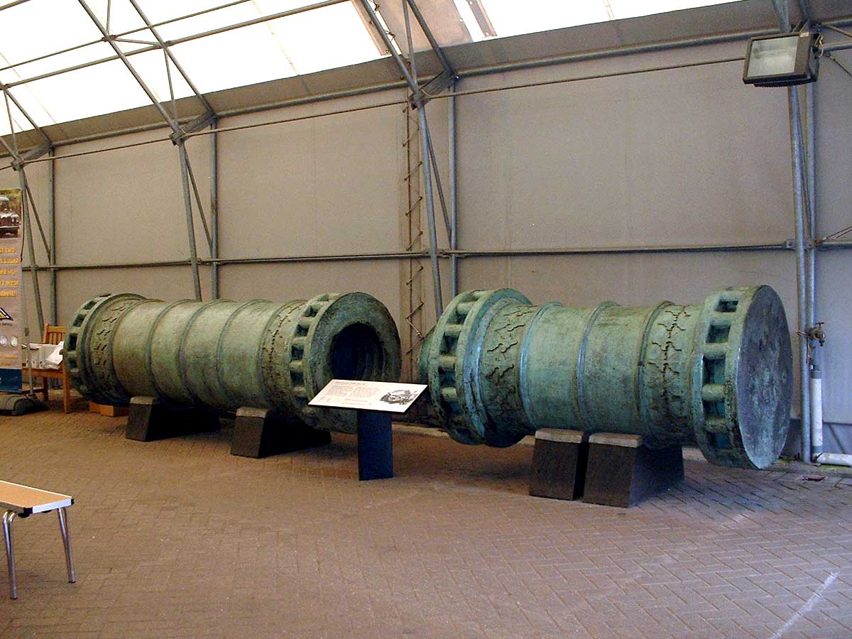 dardanelle guns