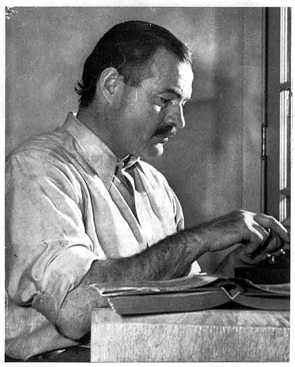 ernest hemingway typewriter