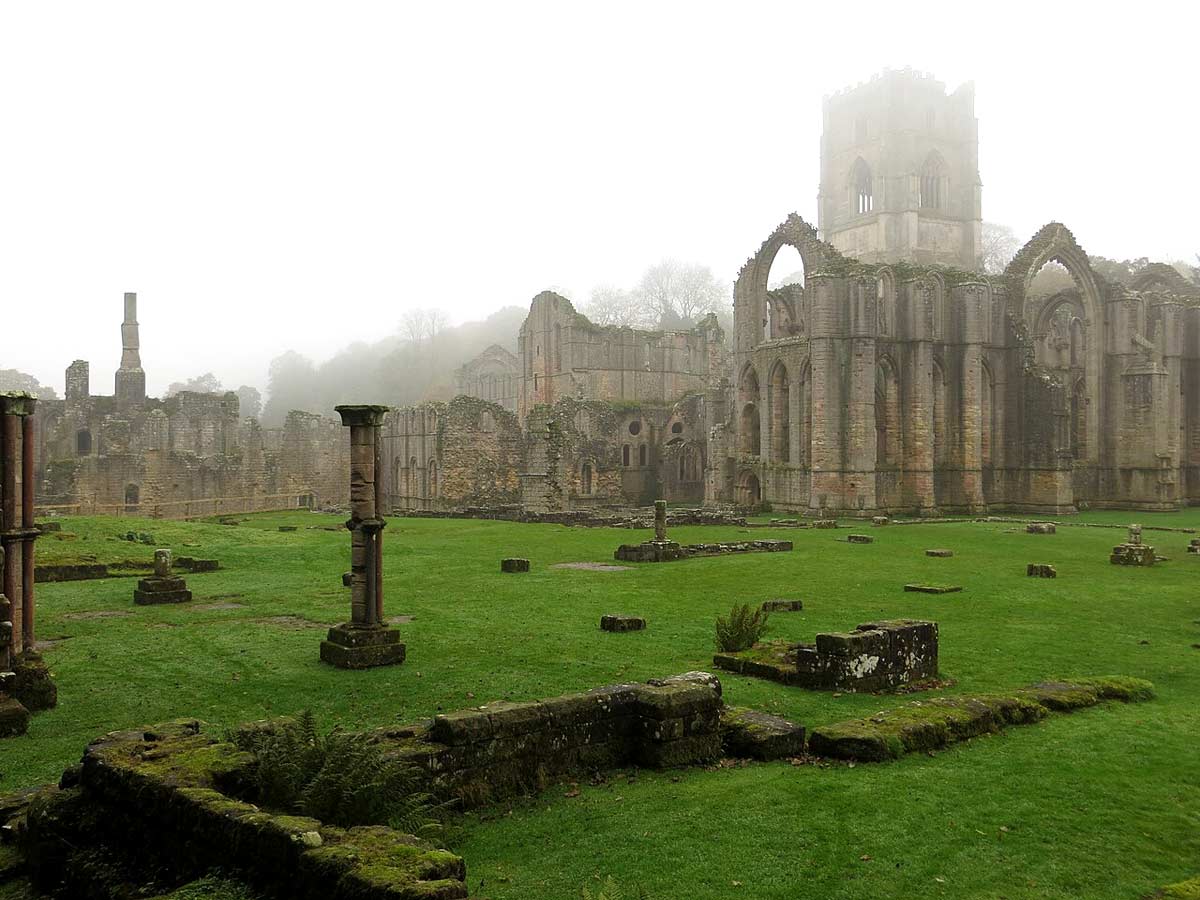 fountains abbey ruins