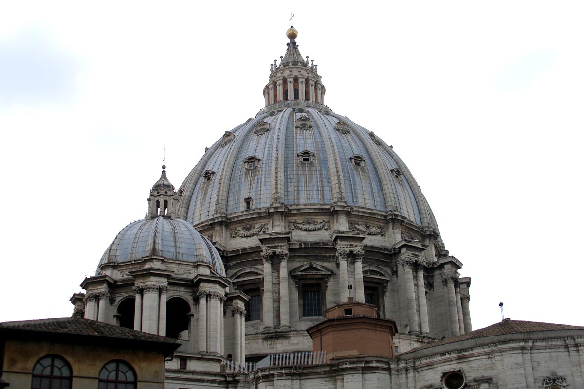 michaelangelo dome st peters basilica