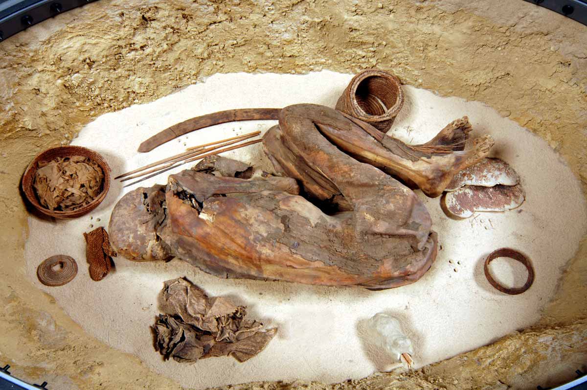 natural mummificiation egypt