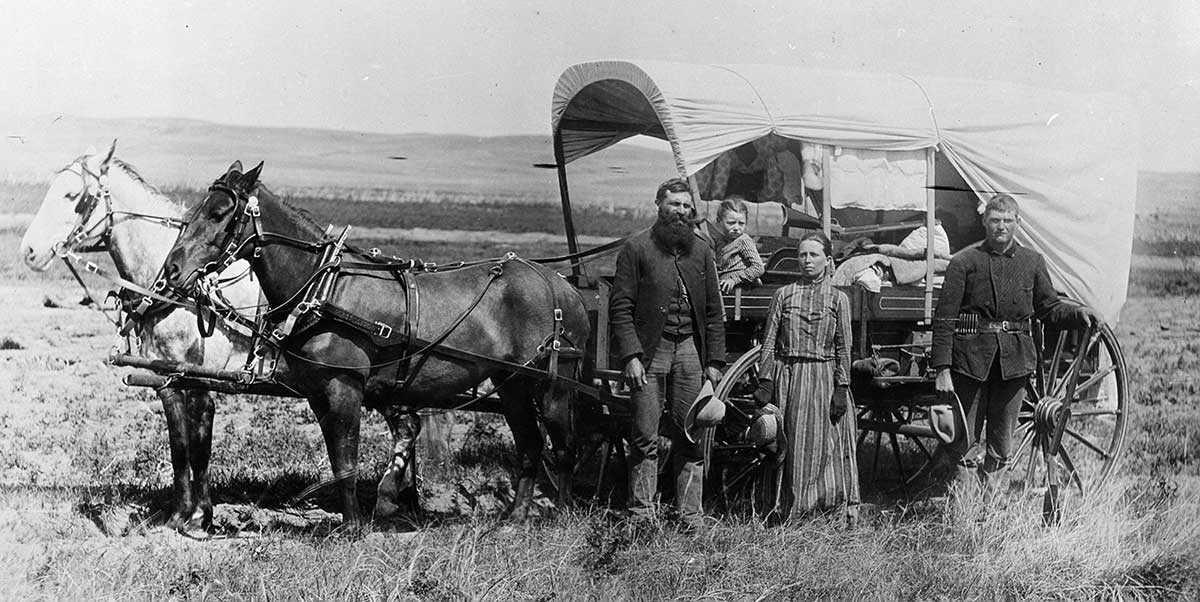 nebraska homesteaders covered wagon