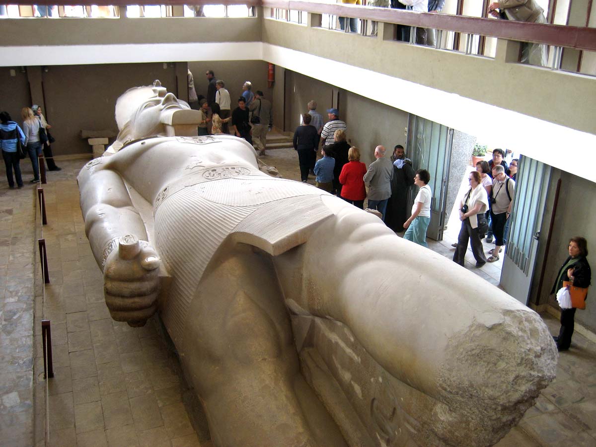 ramses II statue egyptian dynasties museum