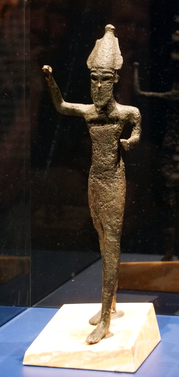 reshef statue