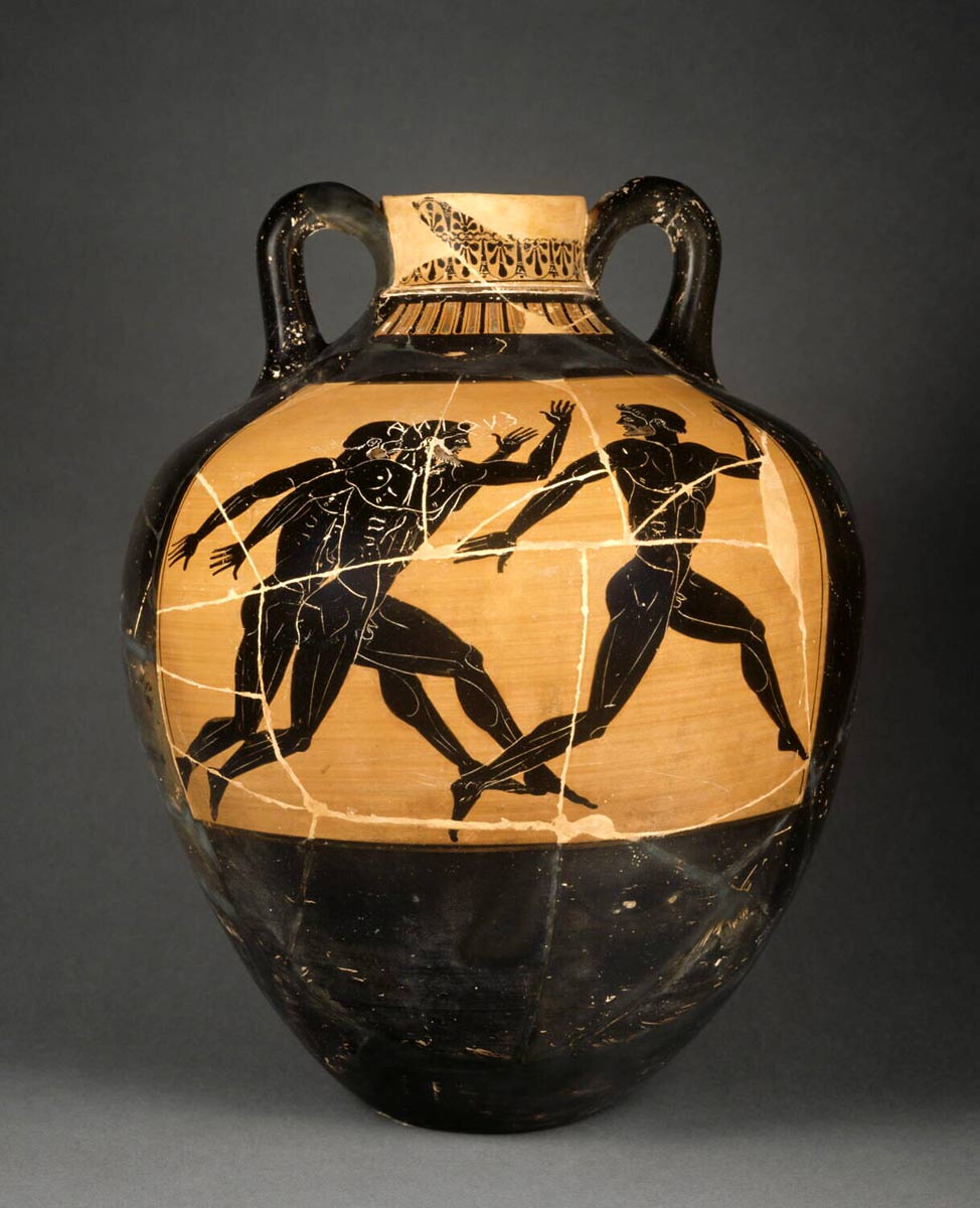 runners competing vase ancient olympics