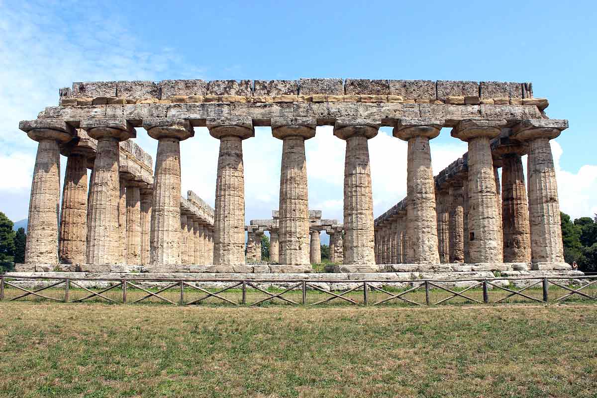 temple hera Poseidonia