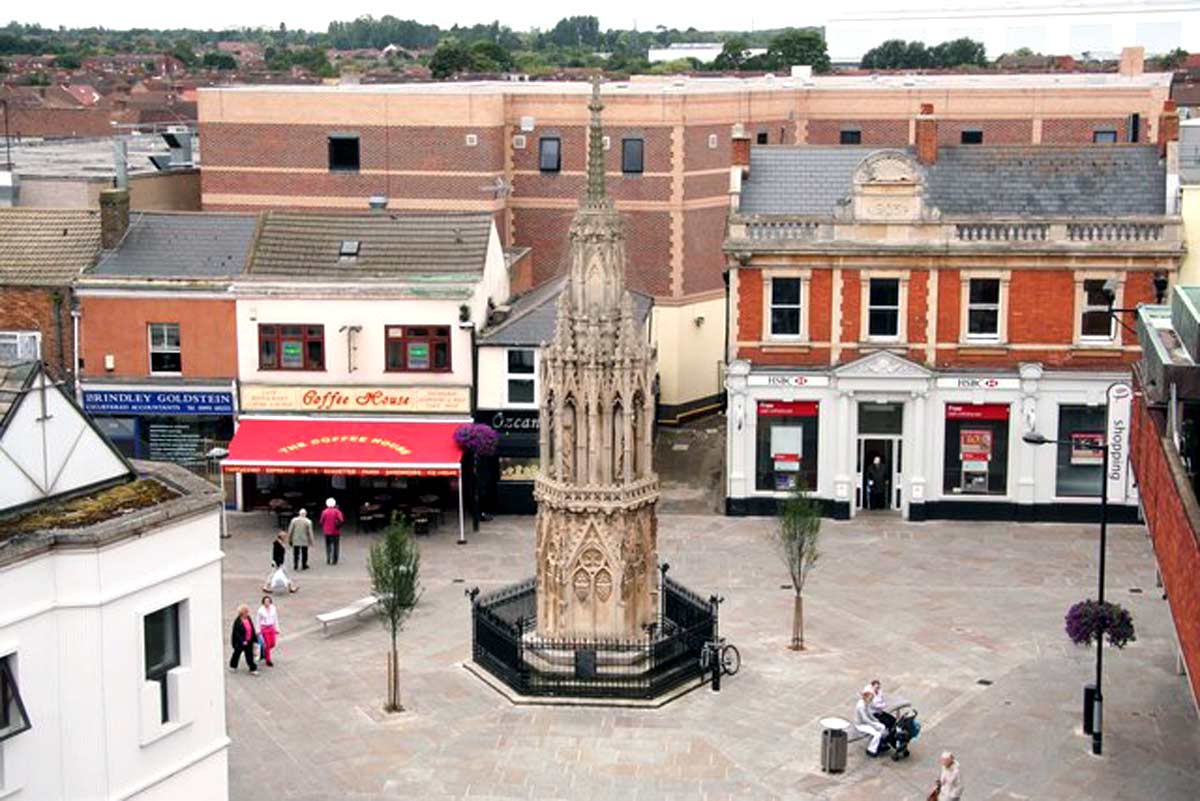 waltham cross eleanor cross