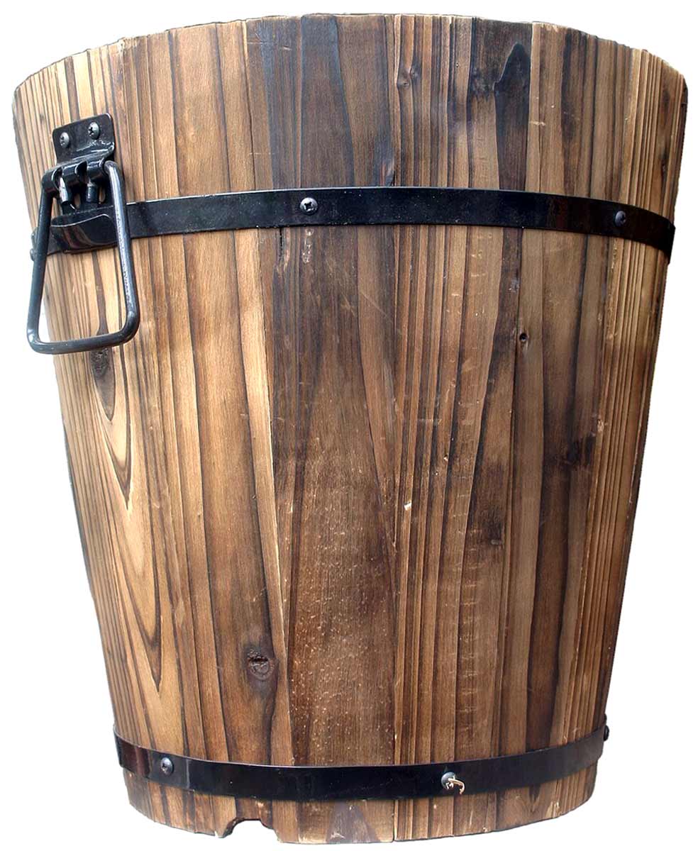 wooden bucket