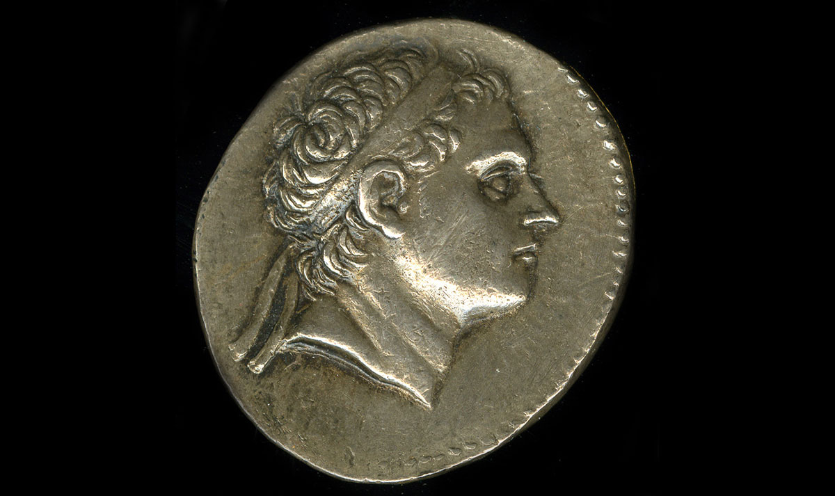 antiochus iii coin diadem