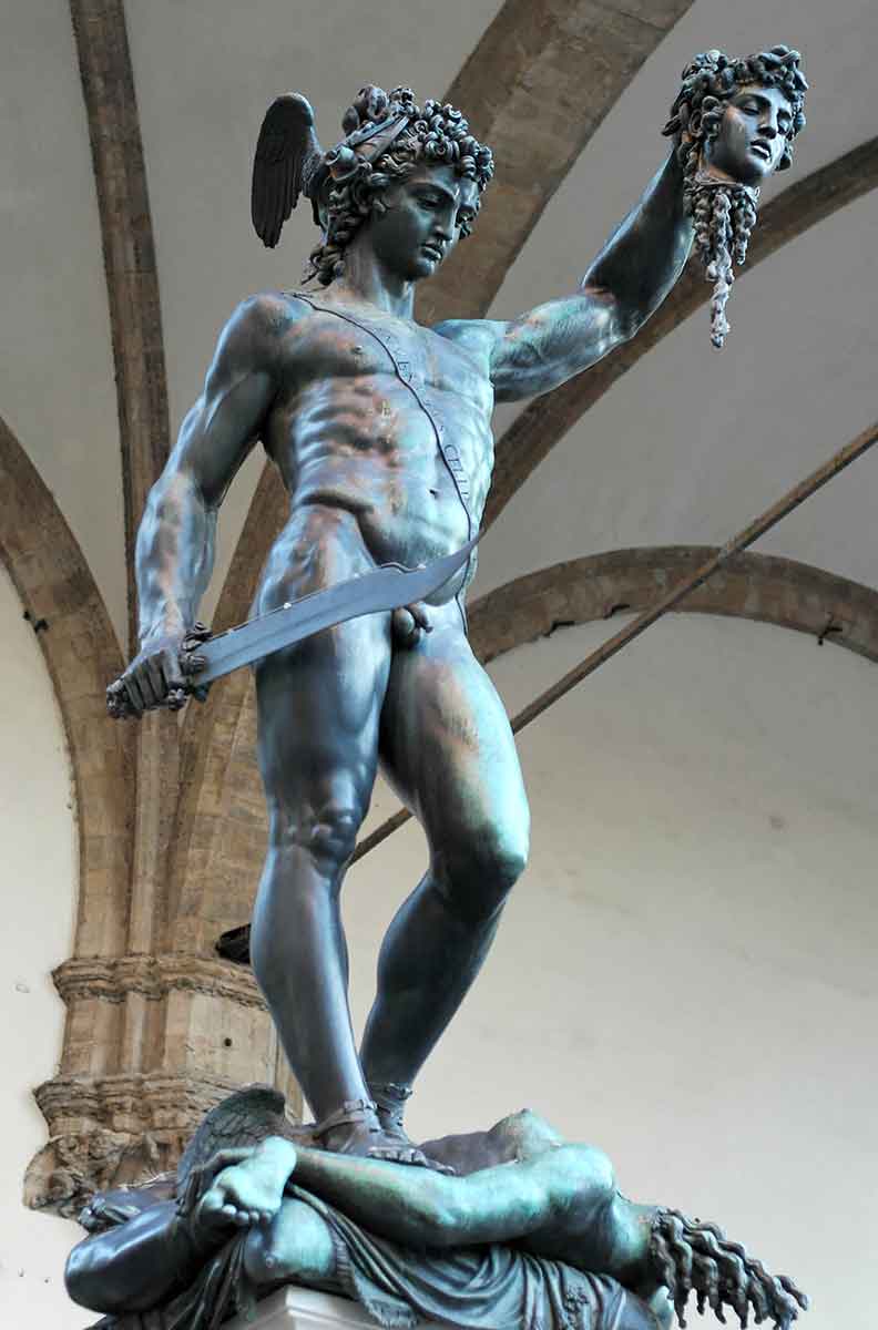 benvenutto cellini perseus medusa renaissance masterpiece