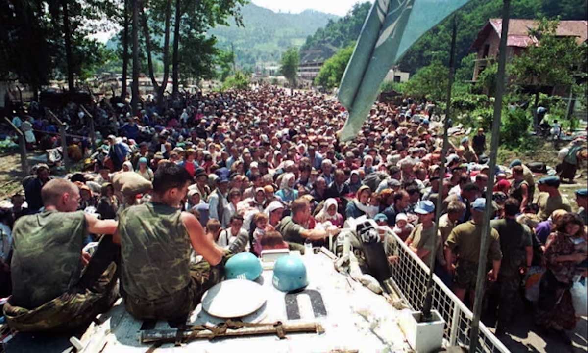 dutch peacekeepers srebrenica