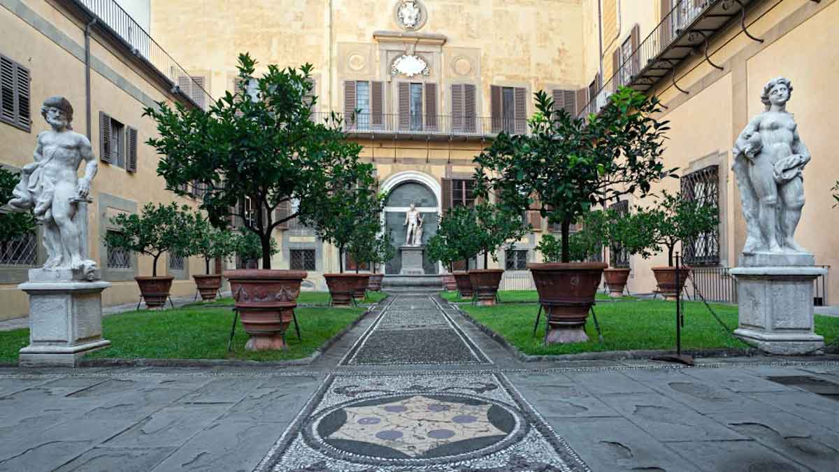 giardino medici palace florence sculpture garden