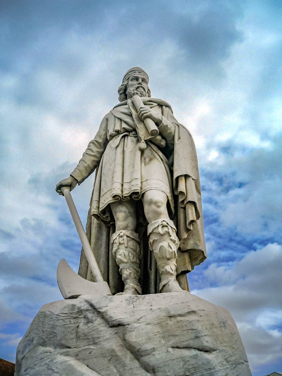 king alfred the great statue