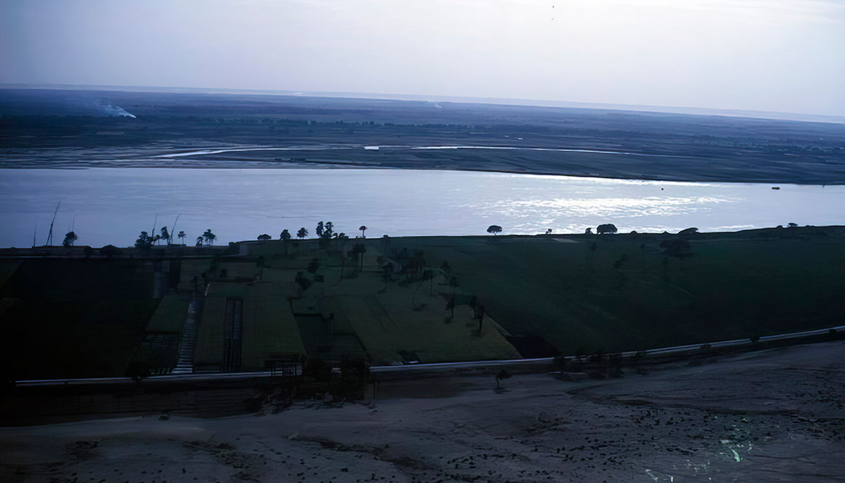nile river image